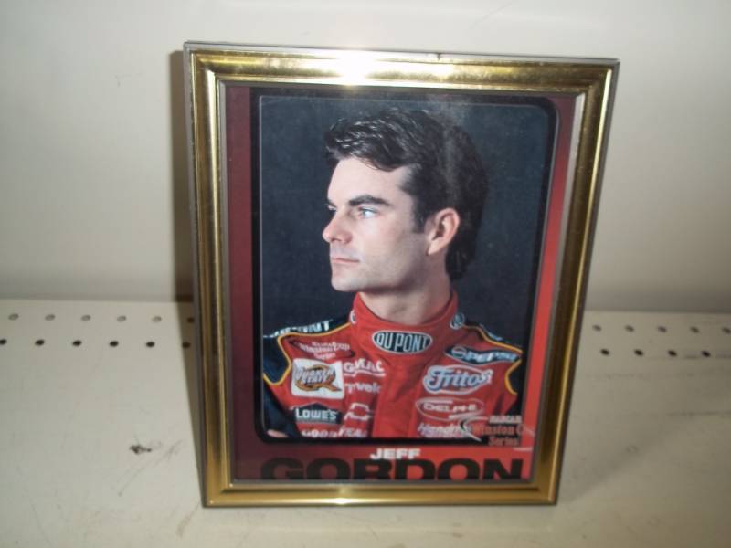 lot 164 image: 8 x 10 Jeff Gordon picture