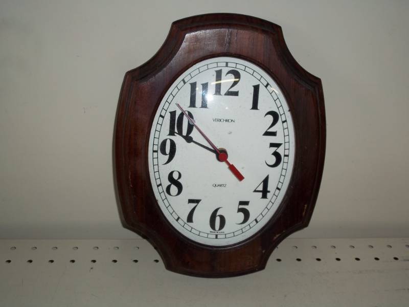 lot 191 image: Large number clock