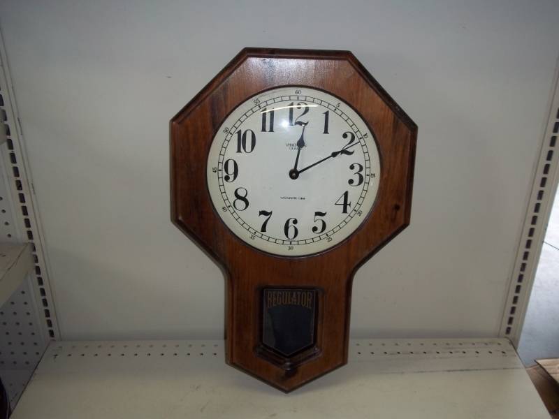 lot 192 image: Regulator Clock