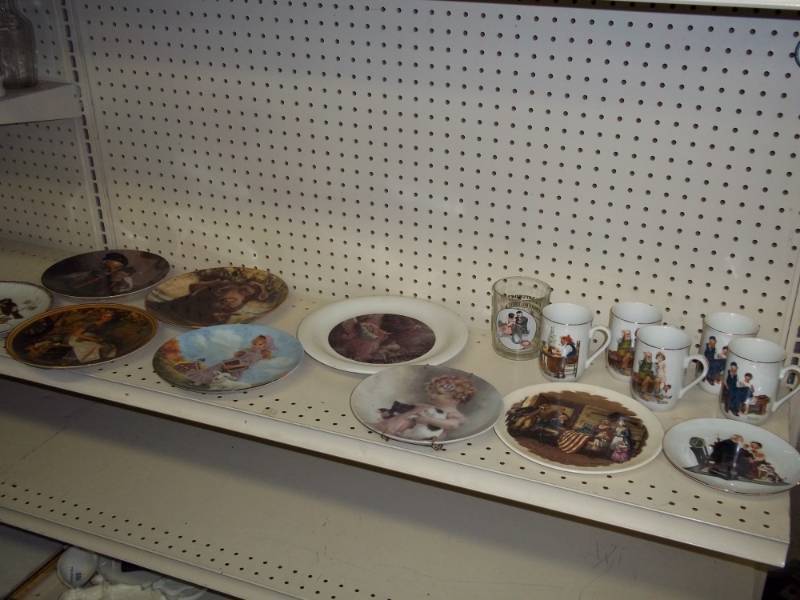 lot 218 image: Collection of Dcor Plates and Cups