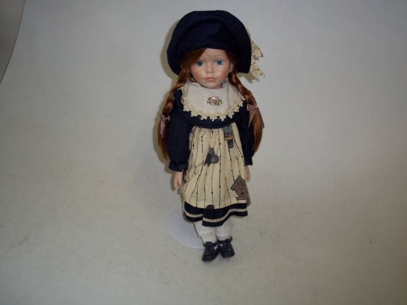 lot 245 image: 15 in LeFardine Collection  Porcelain Doll