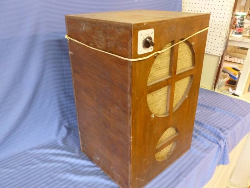 Vintage Speaker