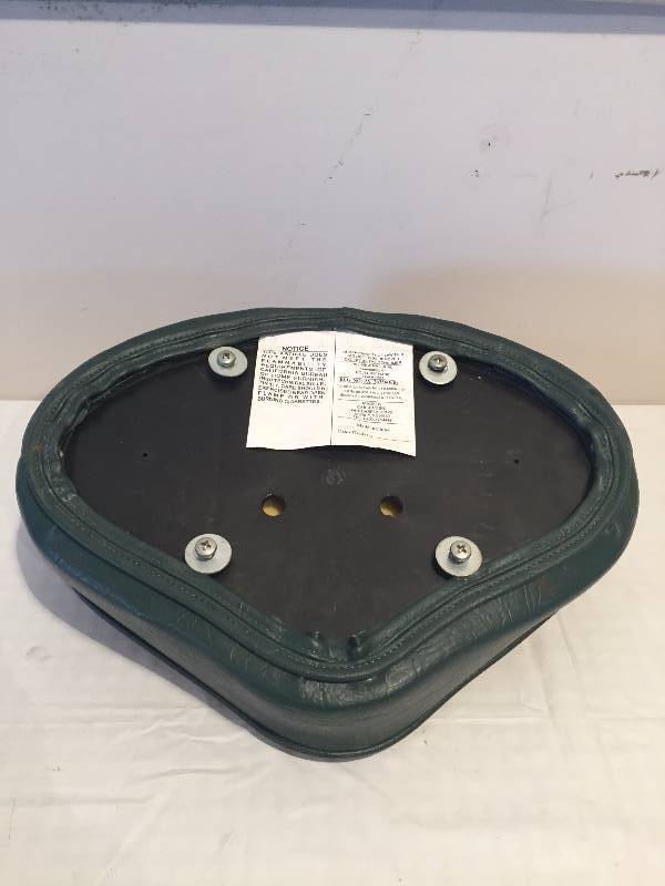 CASTING DECK SEAT