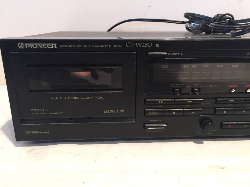 PIONEER DOUBLE CASSETTE DECK