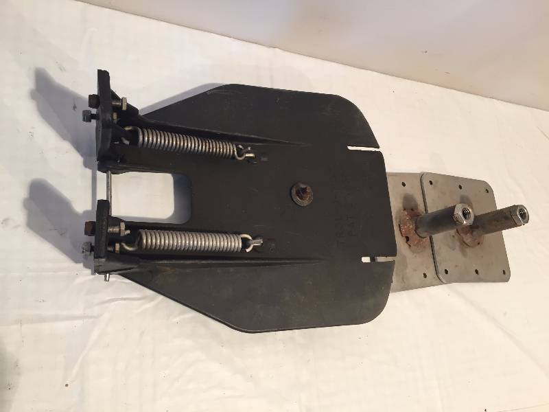 BOAT SEAT MOUNTS AND TROLLING PLATE