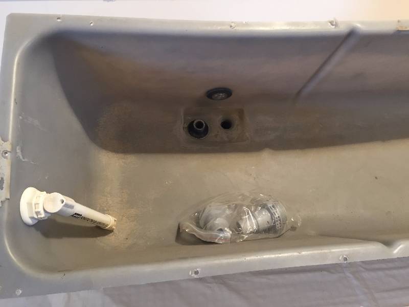 LIVEWELL TANK INSERT