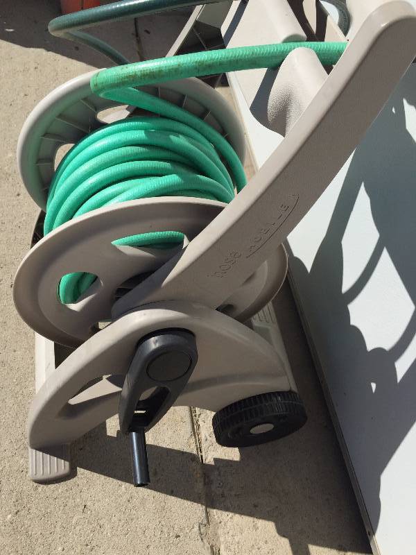 GARDEN HOSE REEL