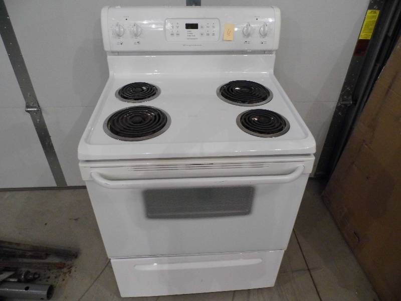 Frigidaire Stove