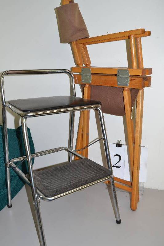 lot 28 image: Folding chair & stool