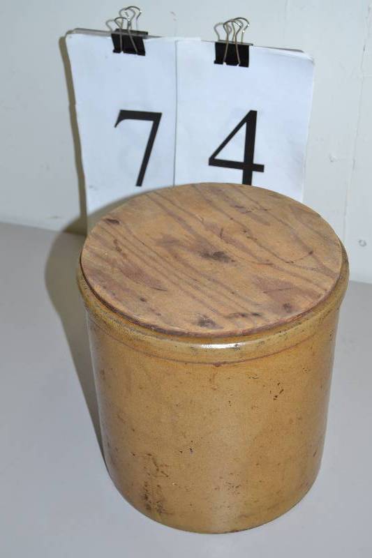 lot 74 image: Salt Glazed crock