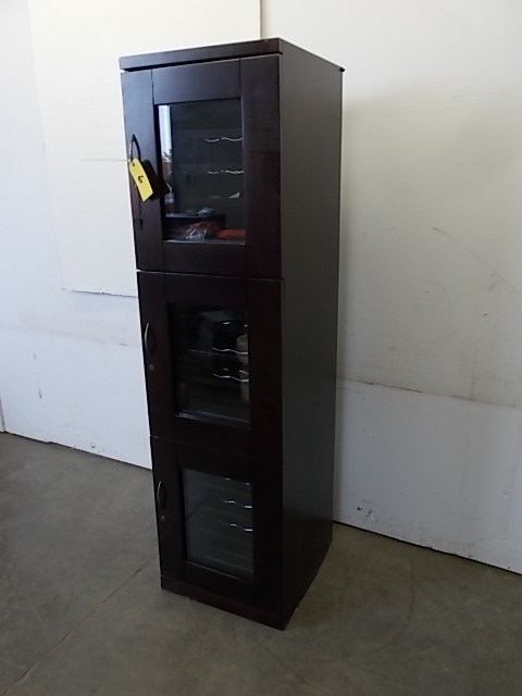 lot 6 image: Wine Enthusiast Trilogy Model 25460...