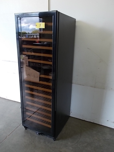 lot 7 image: Wine Enthusiast NFinity Dual Zone ...