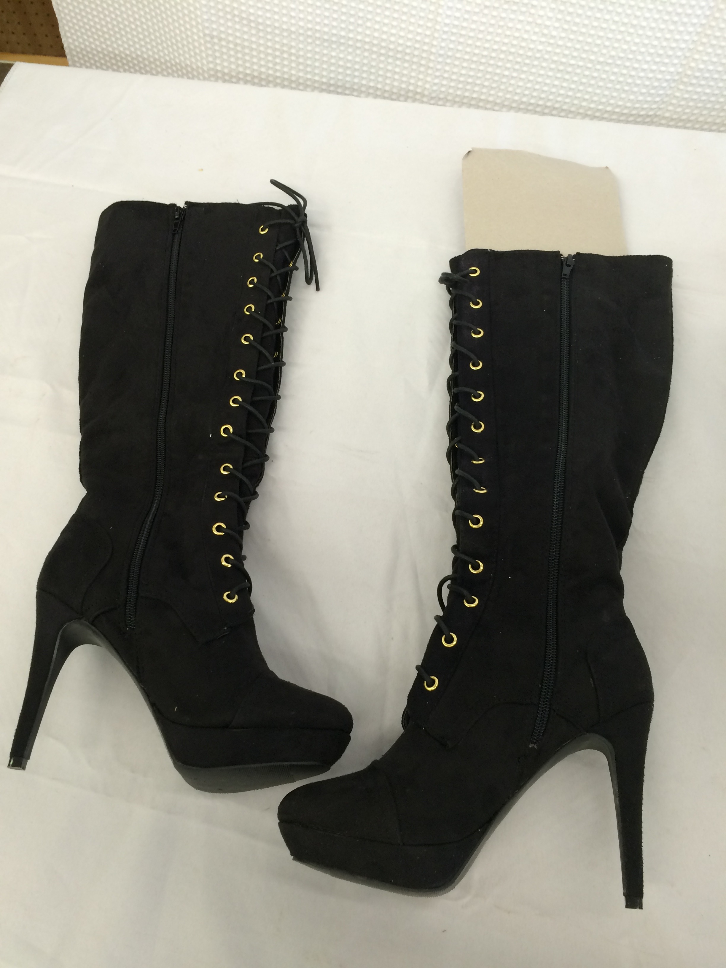 XOXO Womens Normandy Heel Boot 8