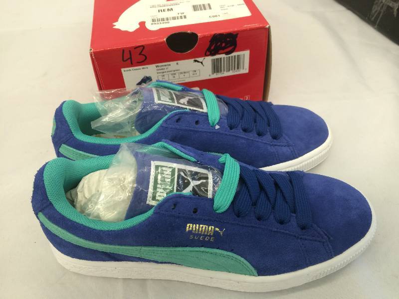 Suede Classic Womens Sneakers  6