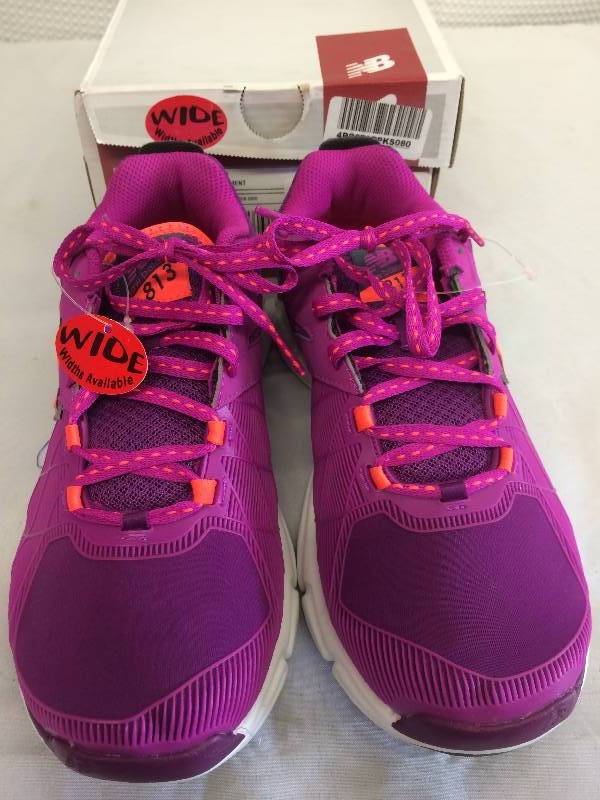 New Balance Womens 813 Crosstrainer - Wide 8
