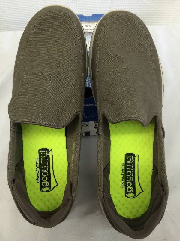 Skechers Mens GOwalk 3 Slip-On Walking Shoe 9