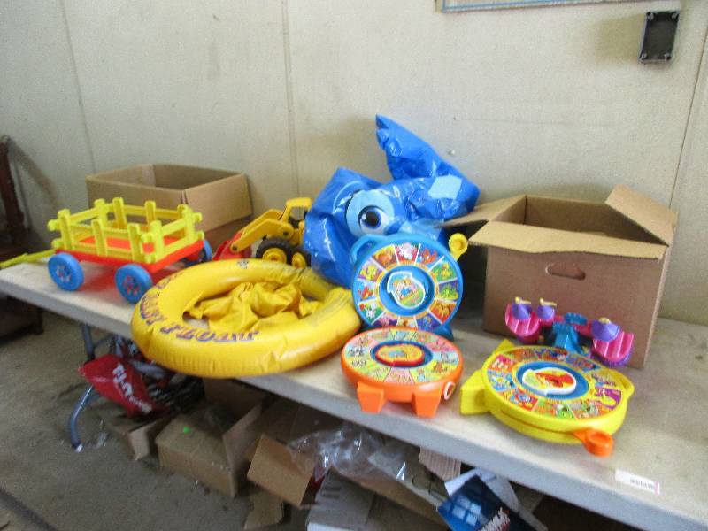 toys
