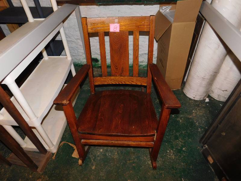 Antique mission rocker. Needs some TLC and will look great when finished.