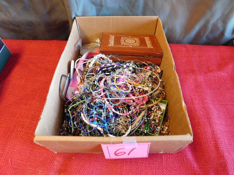 very large lot of beaded jewelry many are broken use for parts