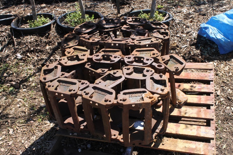 lot 51 image: Grouser Tracks