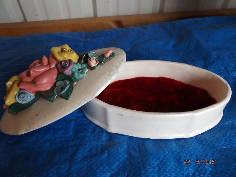 Trinket box