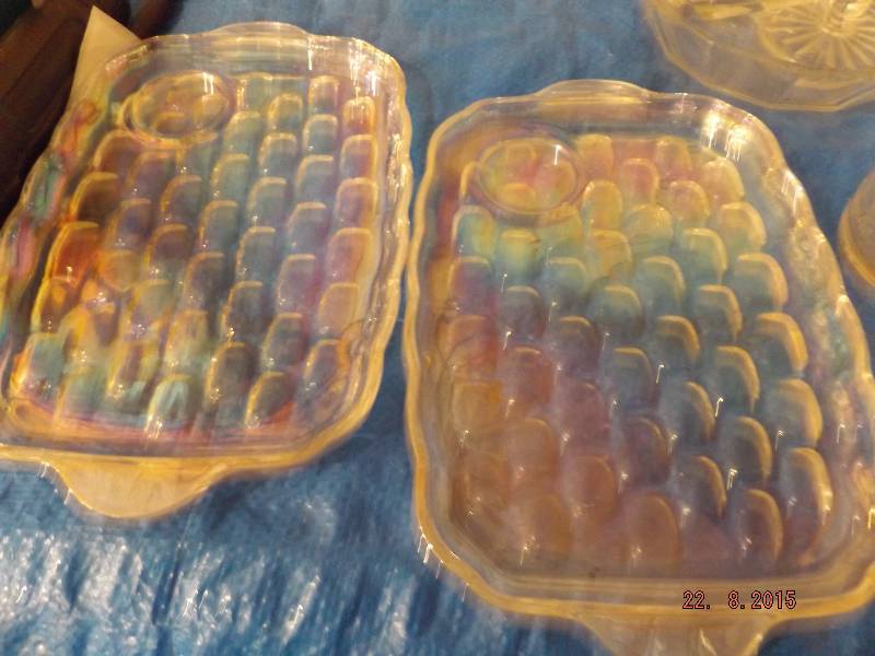 cake plates