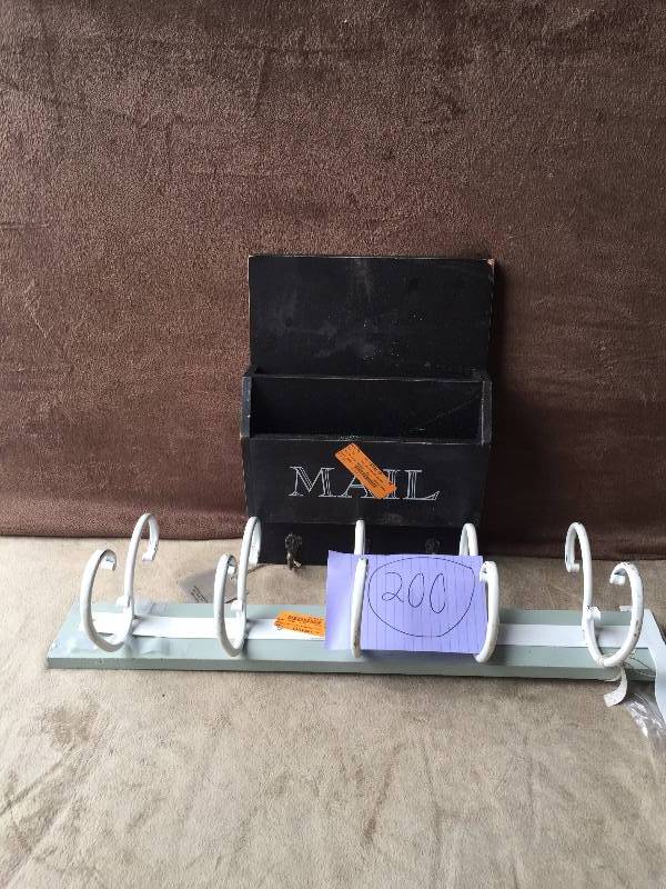 Lot of Wall Items