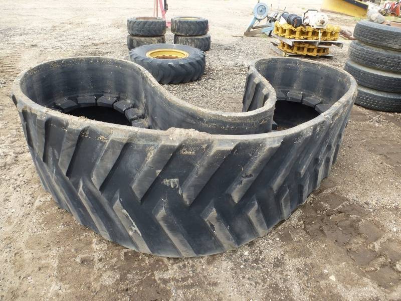 Caterpillar Challenger Track