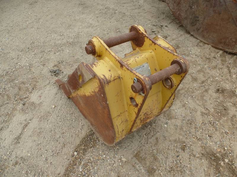 Caterpillar 320 B Bucket