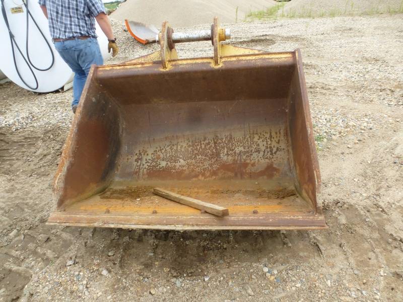 Caterpillar 320 B Bucket