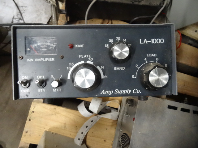 lot 63 image: Amp supply