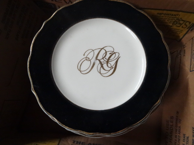 lot 31 image: Syracuse plates