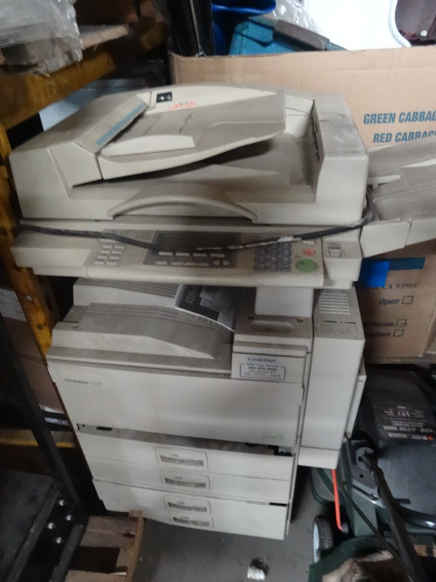 lot 32 image: Gestetner copy machine