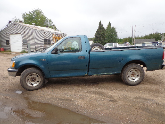 1997 Ford F-150 XL
