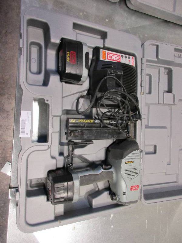 lot 41 image: Senco airfire 25 nailer