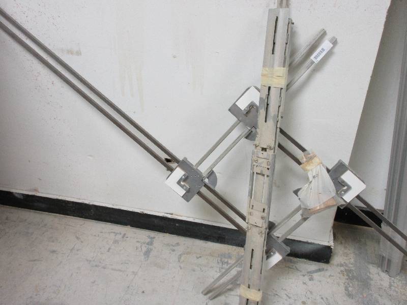 lot 52 image: Door clamps