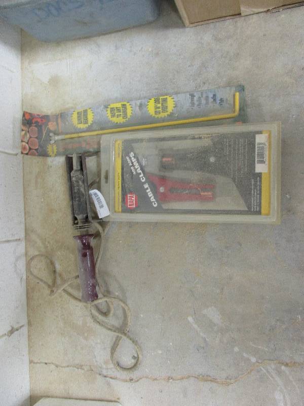 lot 86 image: Misc tools