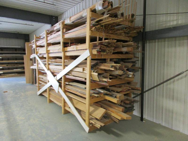 lot 106 image: Rack of moldings and trim