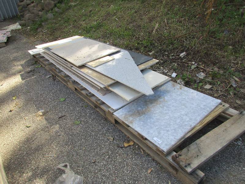 lot 110 image: Corian countertops