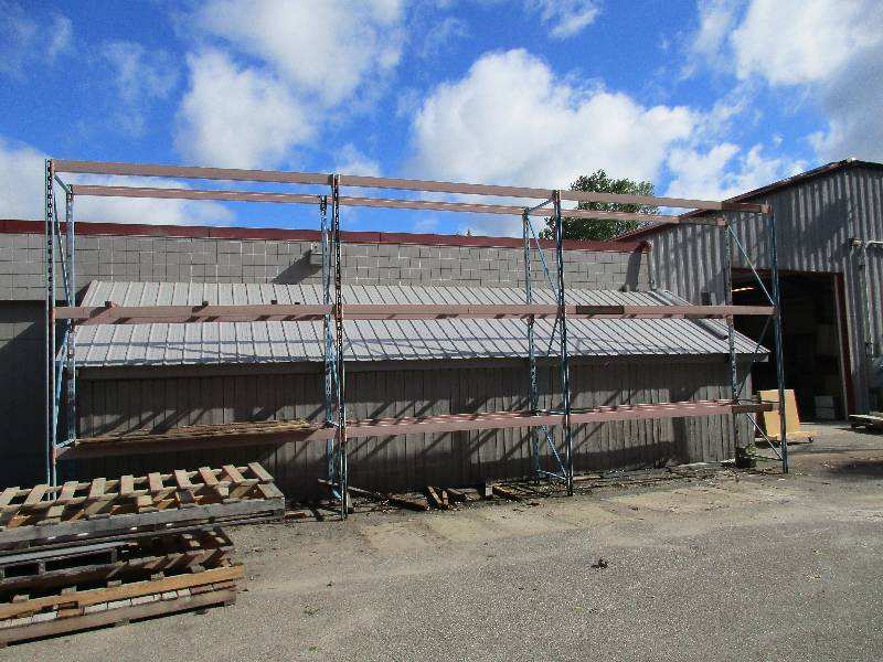 lot 114 image: Pallet Racking