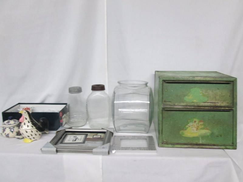 Variety of Kitchen and Decoration Items