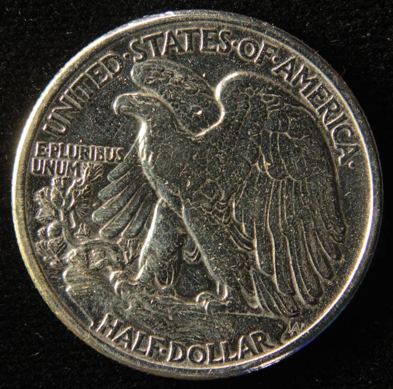 1944 WALKING LIBERTY SILVER HALF XF Details