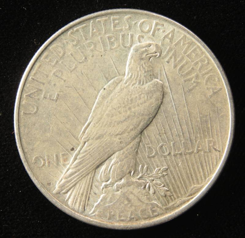 1922 D PEACE SILVER DOLLAR XF