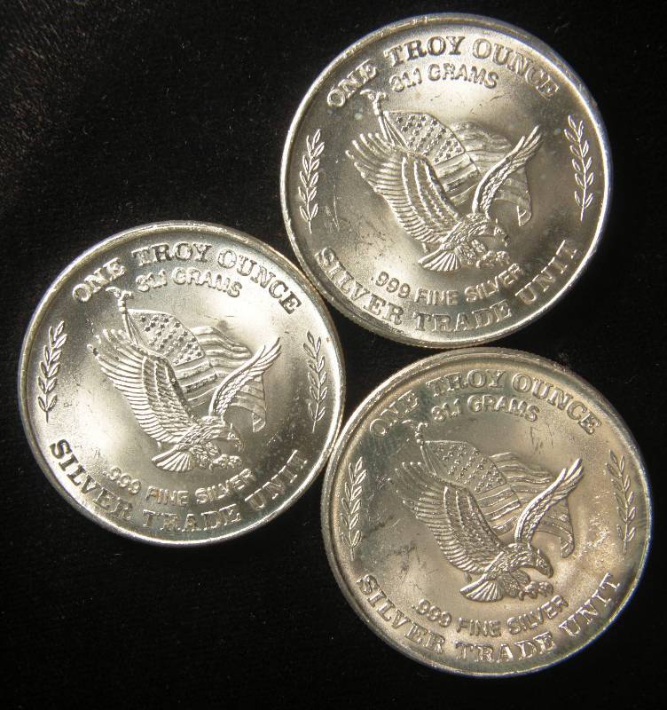 3-PRE AMERICAN SILVER EAGLE 1 TROY OZ. .999 FINE SILVER ROUNDS MINTED FROM STRATEGIC STOCKPILE OF SILVER STORED AT US ASSAY OFFICE SAN FRANCISCO 1981