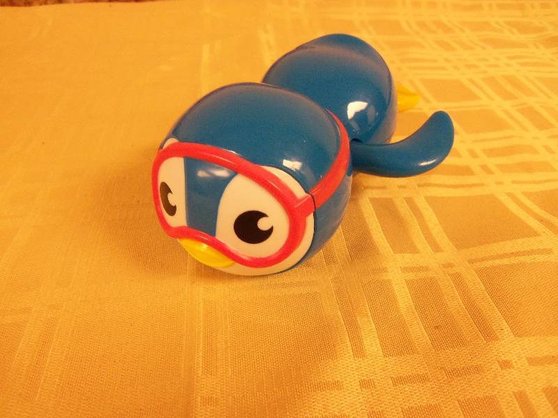 Swimming Penguin Bath Toy