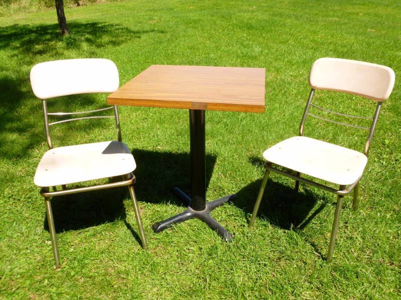 Bar Table Set