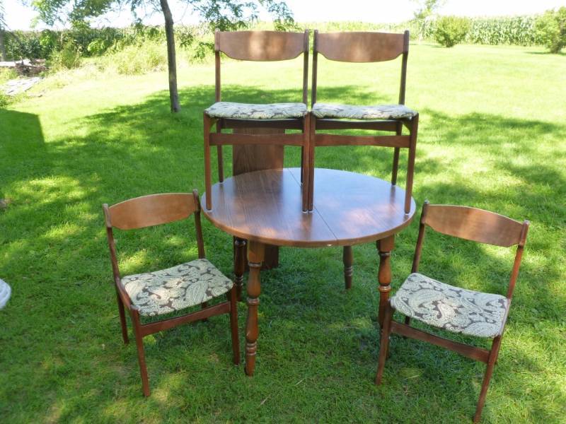 Dining Room Set