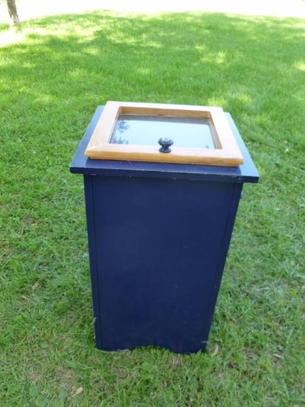 Wooden Onion Box