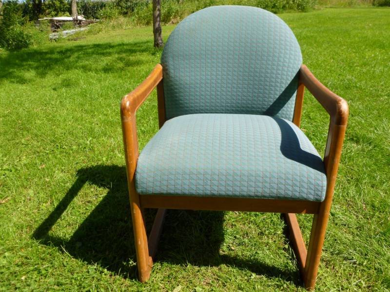 Entry Way Chair