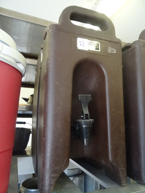 HotCold Drink Dispenser